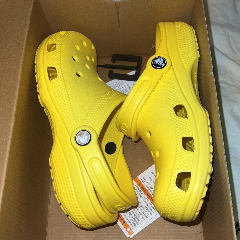 Crocs